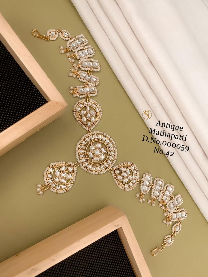 3 Designer Wedding Wear Antique Mathapatti Wholesale Price In Surat
